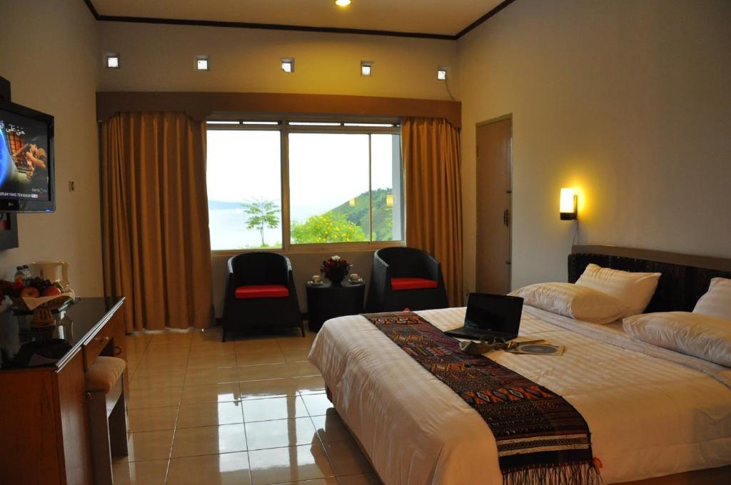 Patra Comfort Parapat Exterior foto